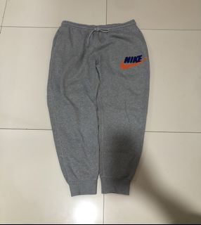 (Category: ) located in . Submitted by yocsthrifted (Listing ID 1436306875, Image 1). Description: .