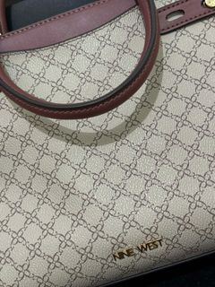 (Category: ) located in . Submitted by kirstinii_0109 (Listing ID 1436322914, Image 1). Description: .