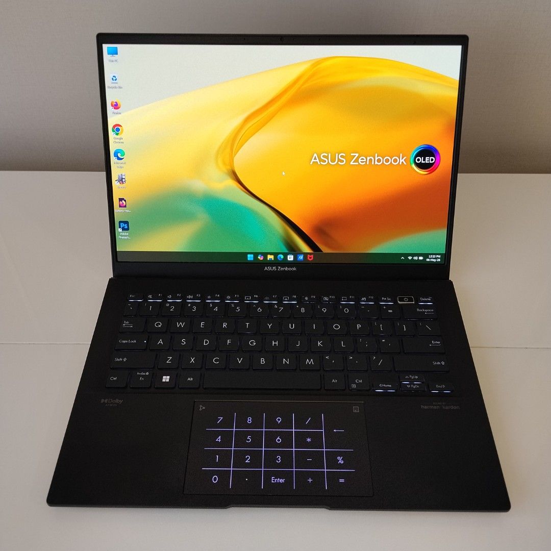 OLED R7 5825U 16GB 512GB 14" 2.8K Asus Zenbook Laptop