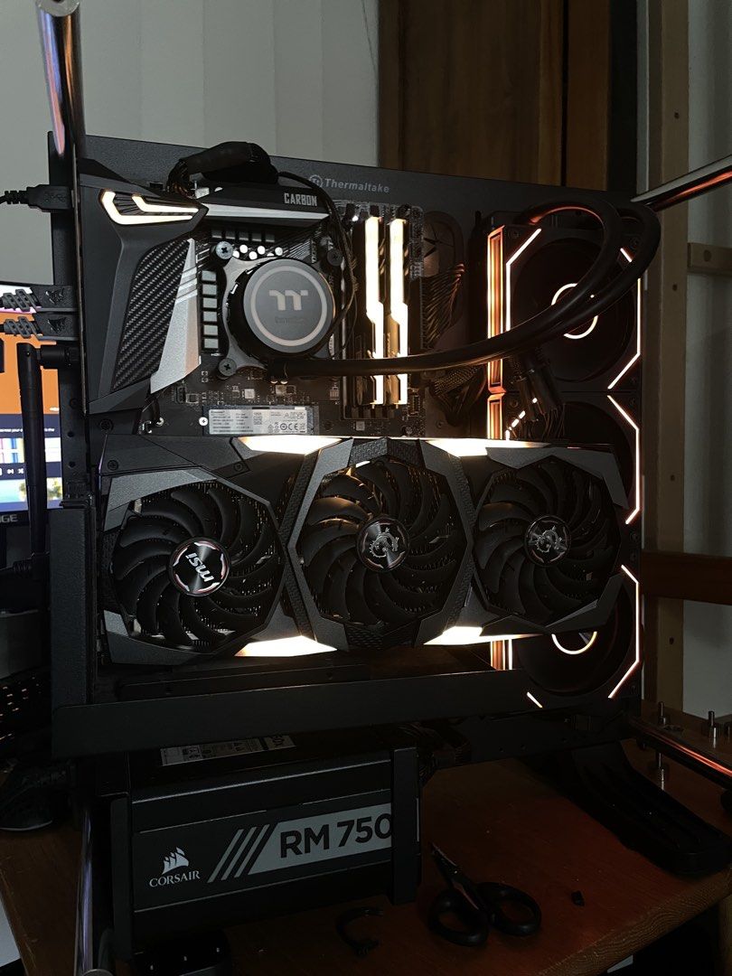 Open case Gaming PC RTX2080446698588734771201