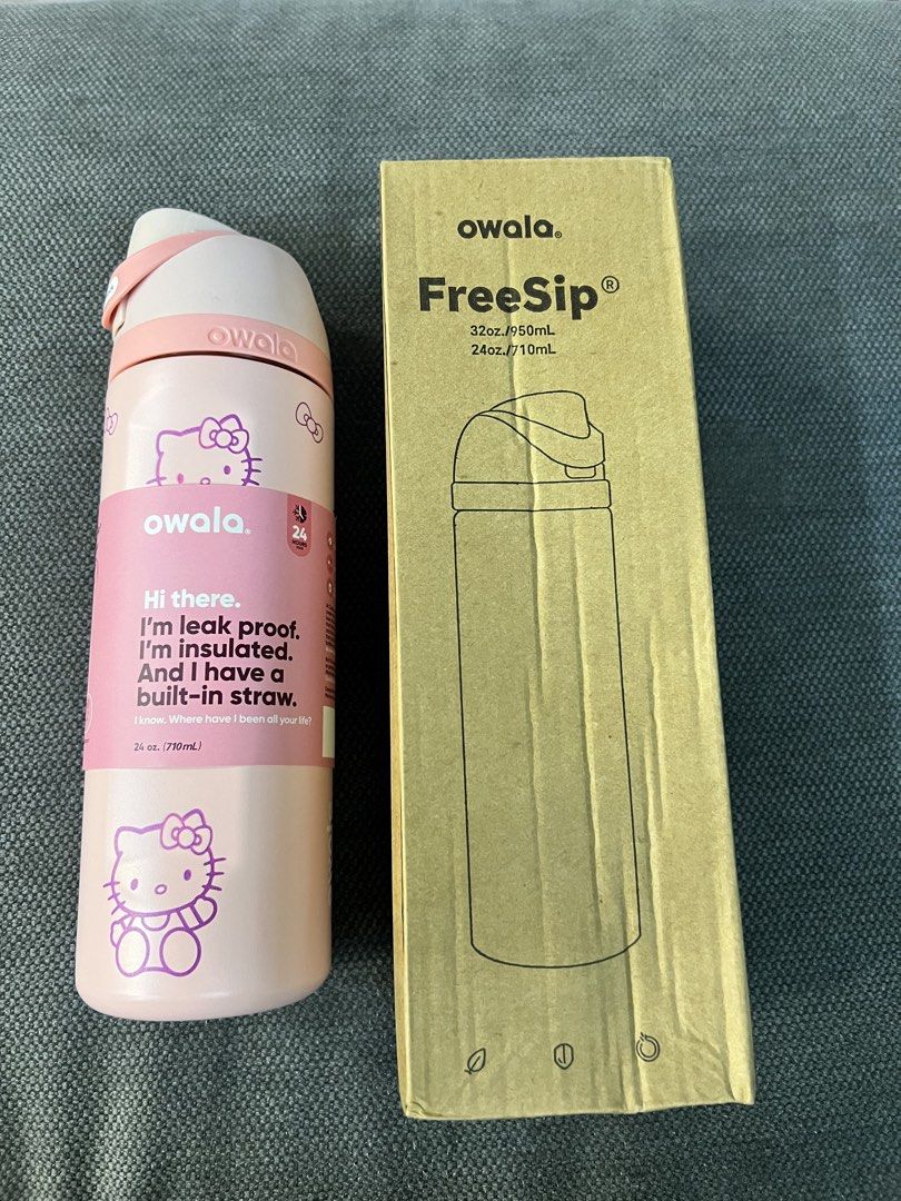 Owala FreeSip Pink Hello Kitty Water Bottle - 24oz/710 - Box Slightly Damage446879606695546881