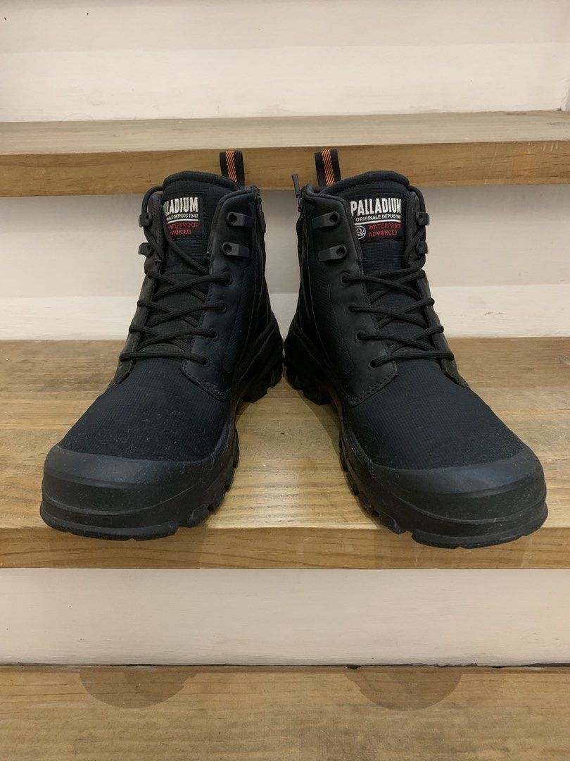 Palladium Pallarider Zip WPA size 10USM (Category: Boots) located in Arayat. Submitted by bogs11354 (Listing ID 1436327634, Image 1). Description: Pallarider Zip WPA Brand: Palladium Size: 10USM With Zipper, Waterproof Color: All black ( exclusive brand logos) Outsole: Vibram outsole( same as merrel shoes) Price 7999 2 months old only, bought for 11,900 at sm, ( never been used for hiking or motorcycle riding) Mop: Thru gcash plus shipping fees L