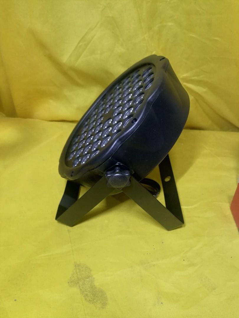 Par led lights (Category: Lighting & Studio Equipment) located in Quezon City. Submitted by newwhale.f1c027 (Listing ID 1436467272, Image 3). Description: P1,200 par led lights 54x3w Brandnew pick up Lagro fairview Q.C. or via delivery lalamove rider po. Delivery fee sagot po ni buyer.. Pwed din kayo ang mag book ng rider..fb page BSAonlinestore call 092zero 8114159 .