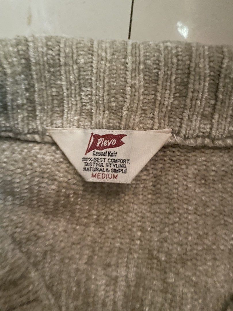 Plevo Knitted Winter Sweater (Category: Coats, Jackets and Outerwear) located in Malaybalay. Submitted by mo0rph (Listing ID 1436466335, Image 3). Description: 27Lx22w 23 sleeves Comfy good for rainy season Add sf 120 Mindanao jnt Gcash.