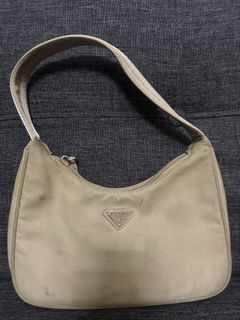 (Category: ) located in . Submitted by trendyfitsph (Listing ID 1436409801, Image 1). Description: .