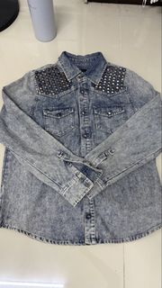 (Category: ) located in . Submitted by 4everthrifts (Listing ID 1436328324, Image 1). Description: .