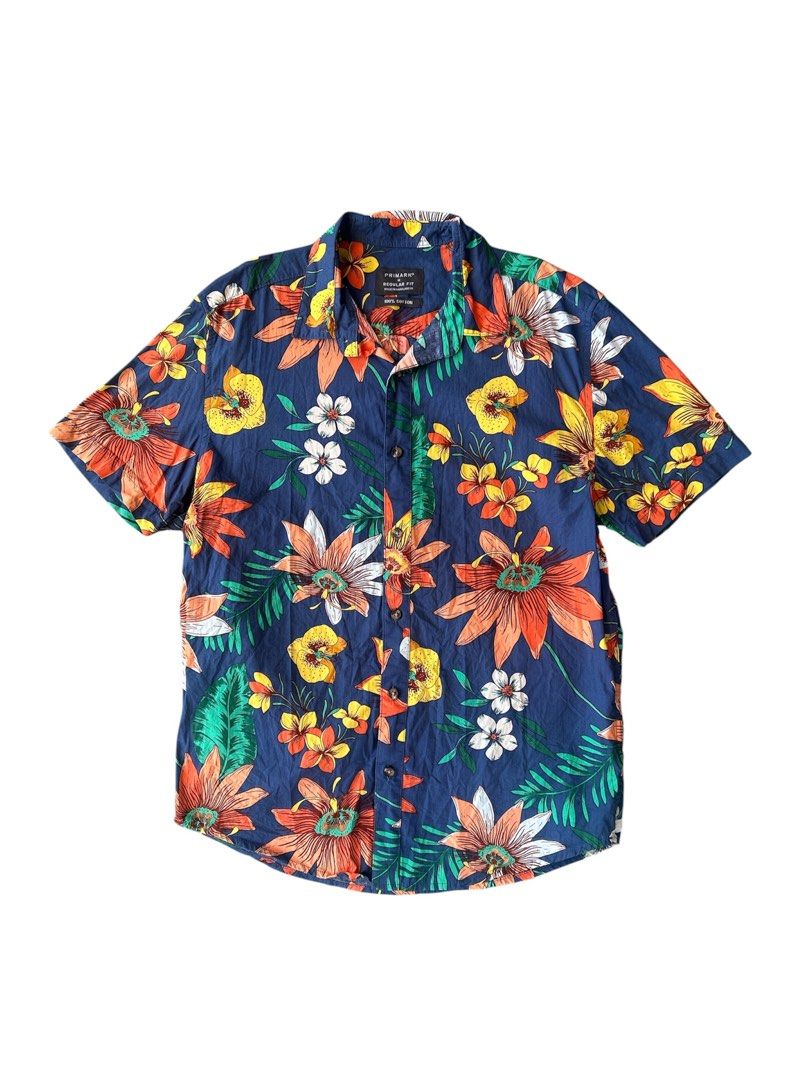 Primari Floral Button Up Polo Shirt (Category: Tshirts & Polo Shirts ) located in Angeles City. Submitted by outboxph (Listing ID 1436435259, Image 1). Description: CODE: JQ36 P.r.i.m.a.r.k. Floral Button-up Authentic/Legit with tag and wash tag Size: Medium on tag Dimensions: 28.5L x 22W Sleeve Length: 9L Condition: 9/10 .