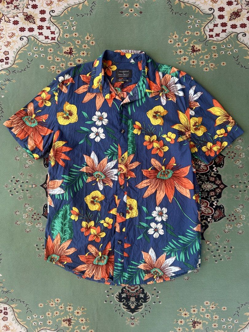 Primari Floral Button Up Polo Shirt (Category: Tshirts & Polo Shirts ) located in Angeles City. Submitted by outboxph (Listing ID 1436435259, Image 2). Description: CODE: JQ36 P.r.i.m.a.r.k. Floral Button-up Authentic/Legit with tag and wash tag Size: Medium on tag Dimensions: 28.5L x 22W Sleeve Length: 9L Condition: 9/10 .