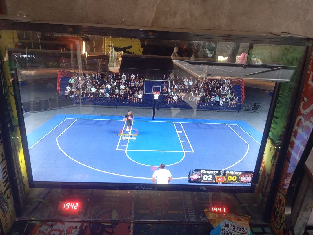 Ps4 arcade complete 2 player (Category: PlayStation) located in Silang. Submitted by samflores2k4t7 (Listing ID 1436401135, Image 3). Description: For sale Ps4 arcade complete 2 player 5 peso hulog per controller ( doble kita) Games Nba 2k26 Gta V Tekken 7 Last of us 2 Ninja turtles wwe 2k25 Resident evil the village Red dead redemption Naruto.