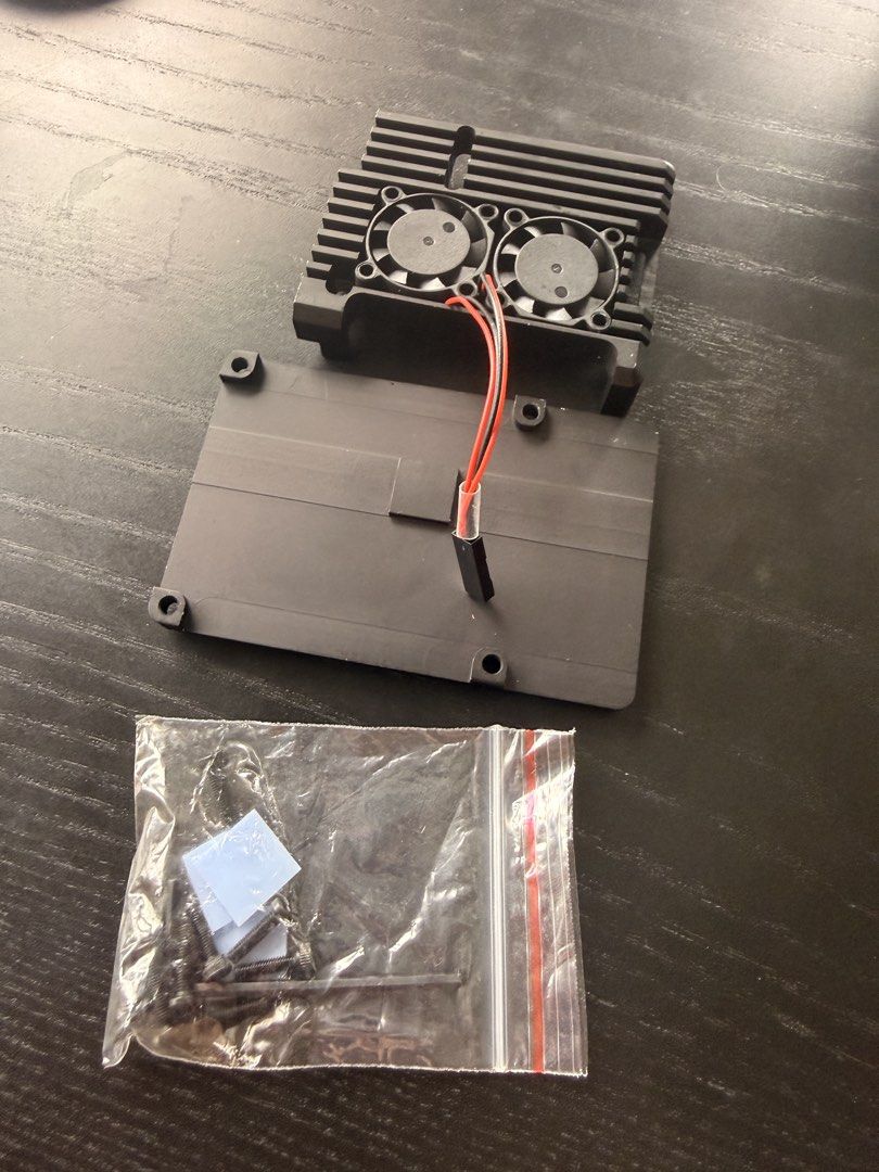 Raspberry Pi 3 Case with Dual Fan Cooling446693308021483522