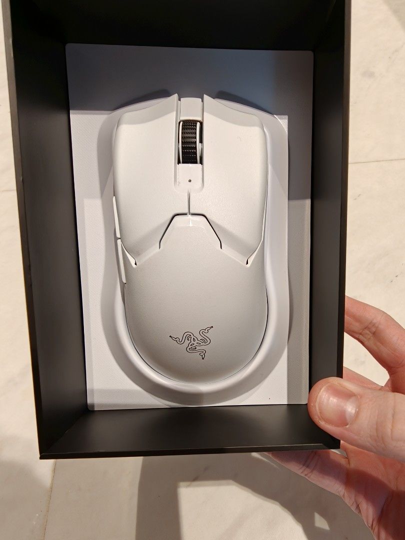 Razer Viper V2 Pro White446563626475202561