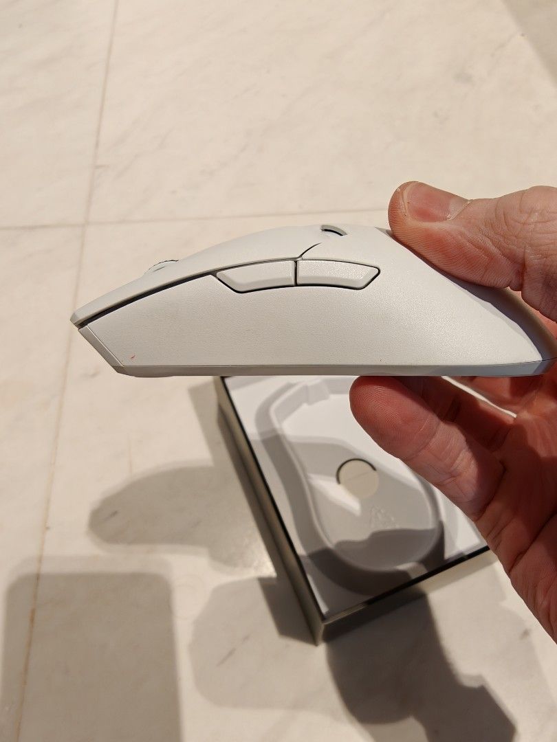 Razer Viper V2 Pro White446563626475202563