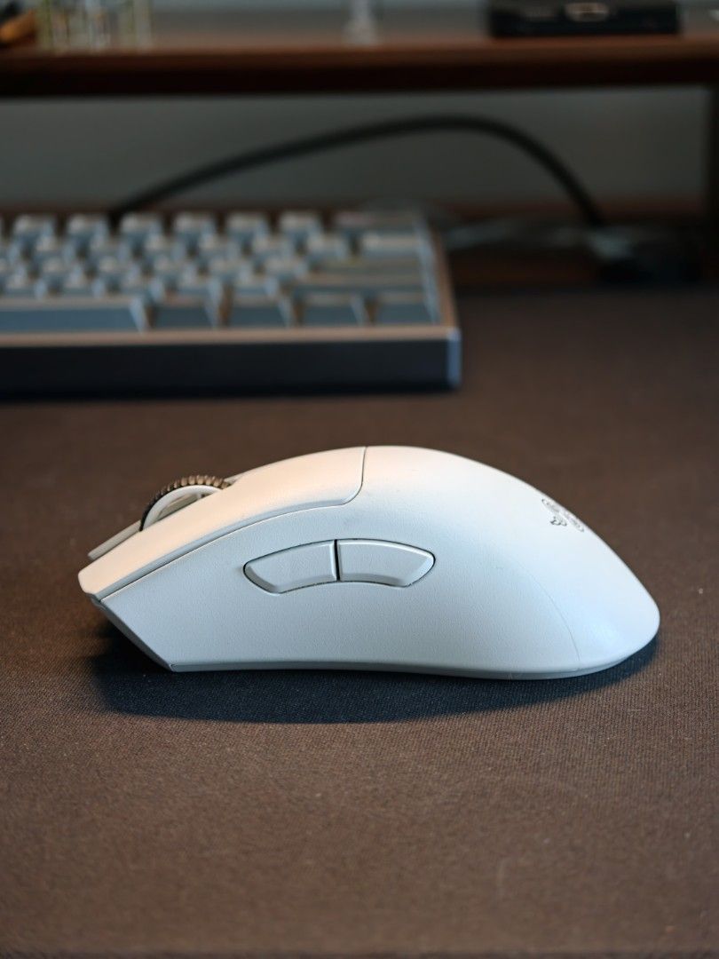 Razer Deathadder V3 Pro White Gaming Mouse446686323718891522