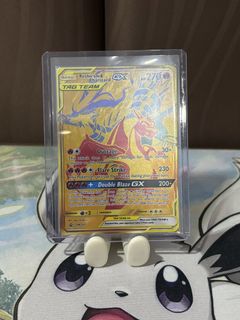 value original pikachu pokemon card Reshiram 113/114 Celebration main image 0