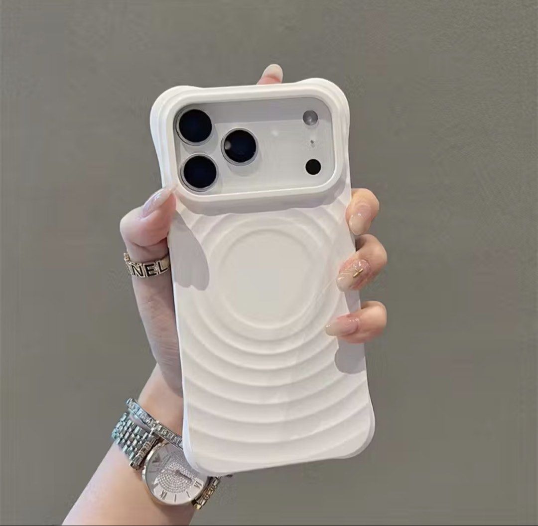 Casetify | Ripple Phone Case for Iphone 17 Pro Max (Category: Cases & Sleeves) located in Las Pinas. Submitted by mcm_shop (Listing ID 1436450426, Image 1). Description: no flaws and with its box felt print and debossed “casetify” obviously not an Og, 3k+ og and this one is js like the original— Can vouch for it. RFS: Not using it anymore & i got too much case got it for 800 last price: 550.