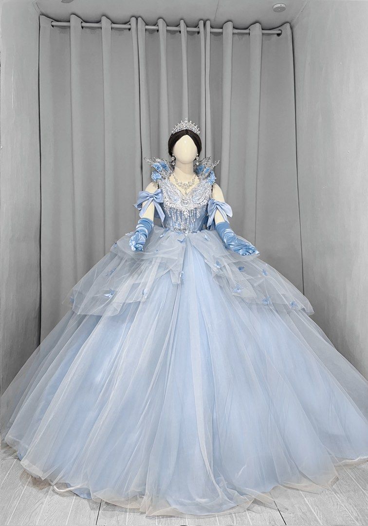 Sagala gown for sale (Category: Evening dresses & gowns) located in Manila. Submitted by queen_senorita (Listing ID 1436455108, Image 2). Description: Sagala gown with backless and petticoat .