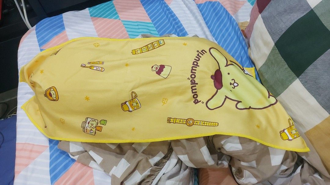 Sanrio Pompompurin Sports Towel