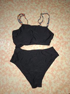 (Category: ) located in . Submitted by thriftlets (Listing ID 1436302194, Image 1). Description: .