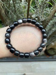 (Category: ) located in . Submitted by crystal_gem_world (Listing ID 1436340905, Image 1). Description: .