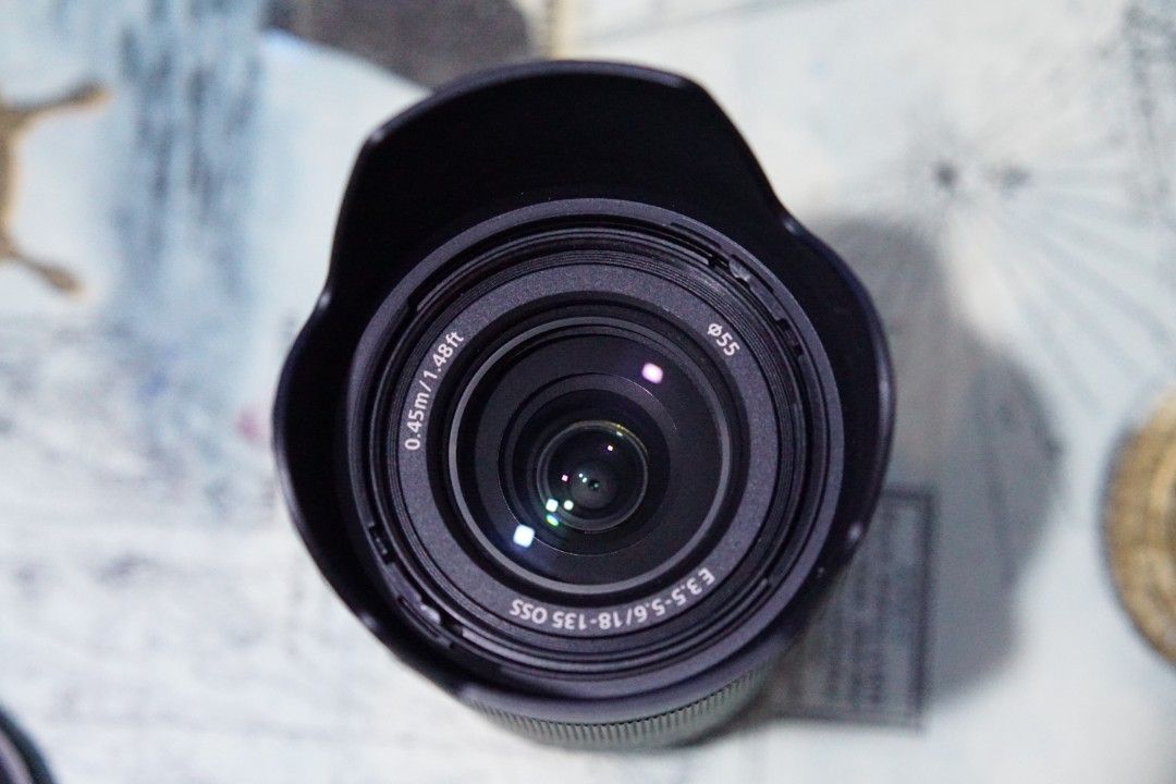 Sony 18-135mm f3.5-5.6 E mount (Category: Lens & Kits) located in Baguio. Submitted by 4bakada (Listing ID 1436385154, Image 2). Description: Makinis pa RFS: Want to upgrade to Sigma 18-50mm f2.8 LAST PRICE MEETUP PREFERED: Tarlac City, Tarlac Open for LBC (Buyer handles shipping fee).