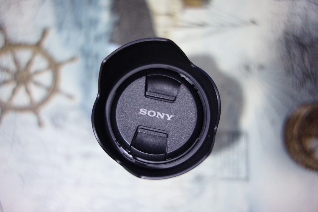 Sony 18-135mm f3.5-5.6 E mount (Category: Lens & Kits) located in Baguio. Submitted by 4bakada (Listing ID 1436385154, Image 3). Description: Makinis pa RFS: Want to upgrade to Sigma 18-50mm f2.8 LAST PRICE MEETUP PREFERED: Tarlac City, Tarlac Open for LBC (Buyer handles shipping fee).