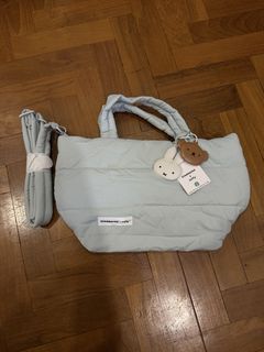 (Category: ) located in . Submitted by bringmetheclothes (Listing ID 1436375735, Image 1). Description: .