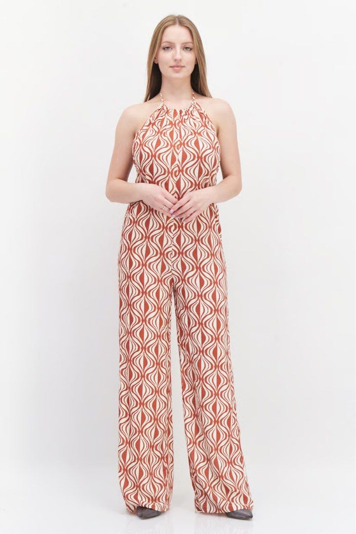 Summer Jumpsuits Pull & Bear Small to Medium (Category: Jumpsuits) located in Manila. Submitted by repeat_finds_ph (Listing ID 1436309439, Image 1). Description: 👉All are classified as thrifted (𝙪𝙣𝙬𝙖𝙨𝙝𝙚𝙙) some items may come with minor flaws due to pre-loved wear. 👉Color of product may slightly vary due to lighting, -— 🚗 𝐒𝐇𝐈𝐏𝐏𝐈𝐍𝐆 𝐃𝐄𝐓𝐀𝐈𝐋𝐒: Via Lalamove or direct J&T only Metro Manila: 75.00 Luzon: 95 Visayas/ Mindanao: 11