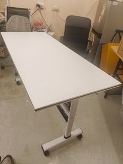 Table454537736095027200