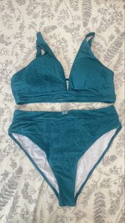 (Category: ) located in . Submitted by declutterrgirlyy (Listing ID 1436338571, Image 1). Description: .