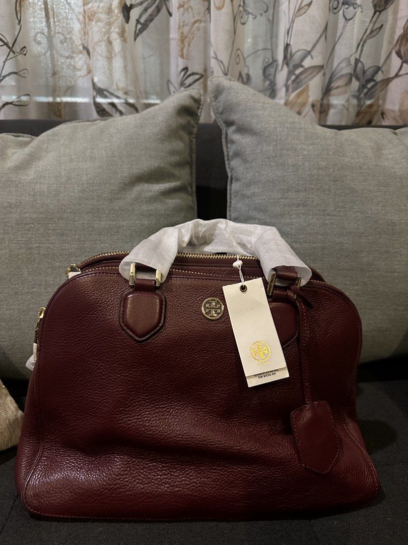 Tory Burch Robinson Embossed Triple Zip Satchel (Category: Shoulder Bags) located in Manila. Submitted by jerramarieee (Listing ID 1436462119, Image 1). Description: - Tory Burch Robinson Embossed Triple Zip Satchel - Color: Deep Berry - Design: Triple zip - Hardware: Gold-tone - Features: Top handle, detachable tag - Style Number: 321469605 • Original Price: $535.00 (Approx. ₱30,800) • Selling Price: ₱15,000.