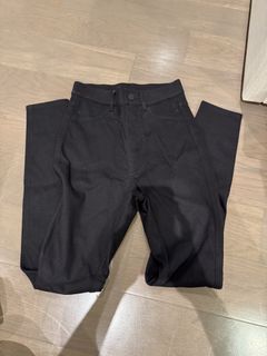 (Category: ) located in . Submitted by clothes123456 (Listing ID 1436288467, Image 1). Description: .