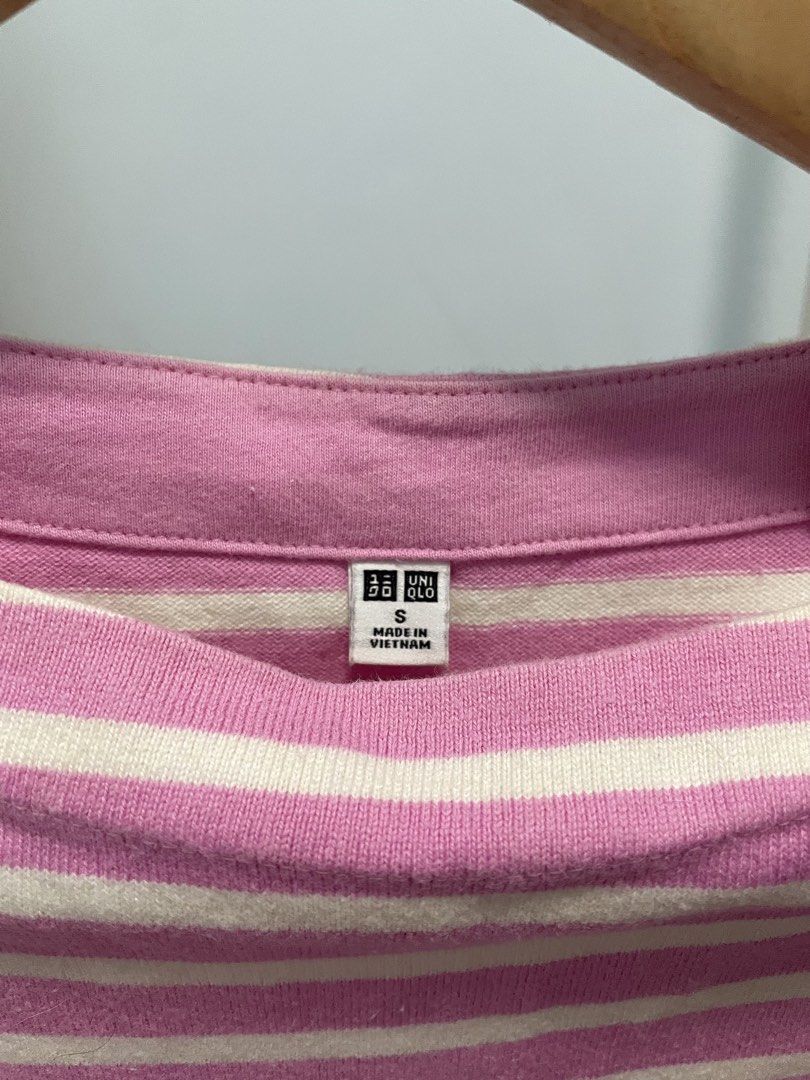 Uniqlo Long Sleeve Shirt (Category: Longsleeves) located in Bulacan. Submitted by poachmelon (Listing ID 1436463456, Image 2). Description: .