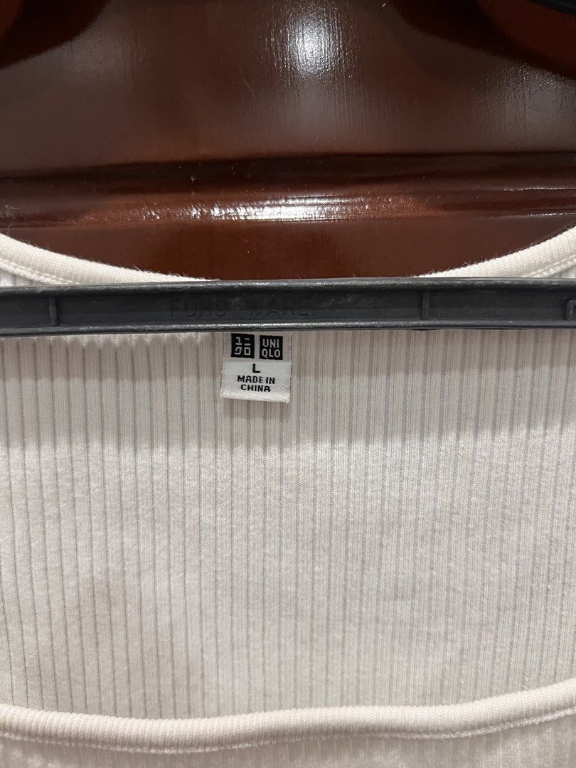 Uniqlo Square Neck Ribbed Top - L (Category: Shirts) located in Manila. Submitted by limonee (Listing ID 1436394527, Image 3). Description: Some stains on sleeves RFS: decluttering Loc: Tondo MOP: GCash, Maribank, Maya MOD: J&T, Lalamove, Grab.