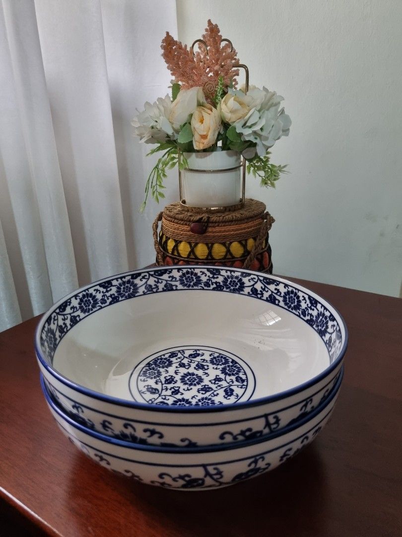 Vintage Blue and White Ceramic Bowl446638866175764488
