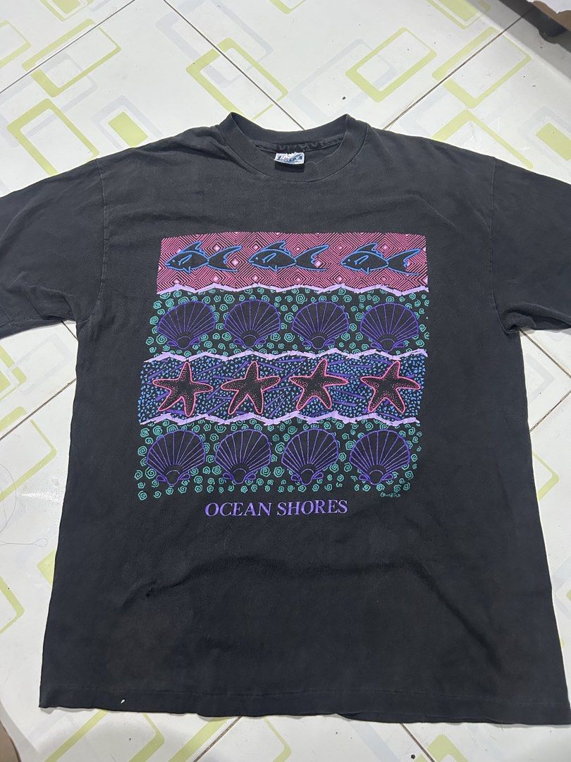 OCEAN SHORE VINTAGE T (Category: Tshirts & Polo Shirts ) located in Dagupan City. Submitted by jemar.yanes56 (Listing ID 1436418380, Image 3). Description: JUST ASK FOR MORE DETAILS .