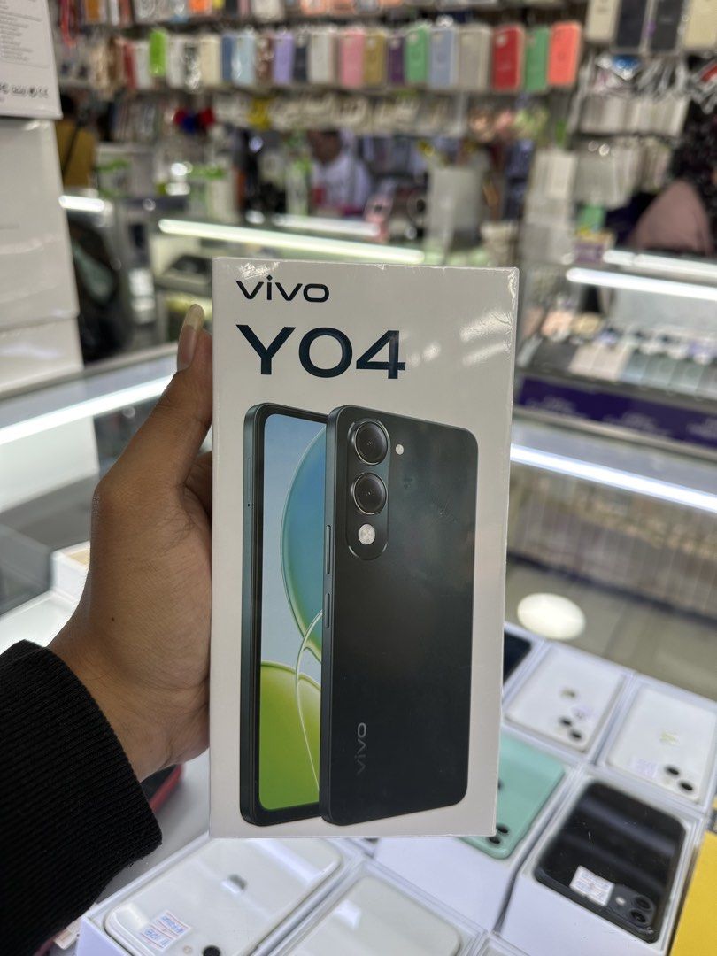VIVO Y04 4/128GB (Category: Vivo) located in Manila. Submitted by alinortaut09995 (Listing ID 1436352881, Image 2). Description: 📱 VIVO Y04 (4GB/128GB) – BRANDNEW SEALED 📱 ✅ Brandnew & sealed ✅ Openline (NTC Variant) ✅ 1 Year Warranty sa Vivo Service Center ✅ Complete & original 💰 Selling Price: ₱6500 🔄 Open for swap Pwede sa lower unit + cash (depende sa unit) 📍 May physical store kami: Greenhills Mall, 2nd Floor 📌 Stall: W-6 📩 PM lang sa