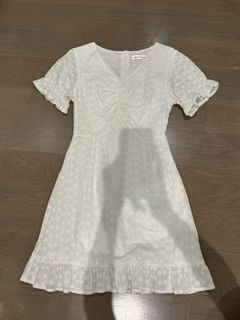 (Category: ) located in . Submitted by clothes123456 (Listing ID 1436287824, Image 1). Description: .