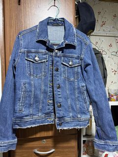 (Category: ) located in . Submitted by greta_27 (Listing ID 1436469087, Image 1). Description: .