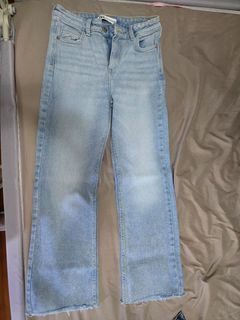 (Category: ) located in . Submitted by lotsasale (Listing ID 1436354835, Image 1). Description: .