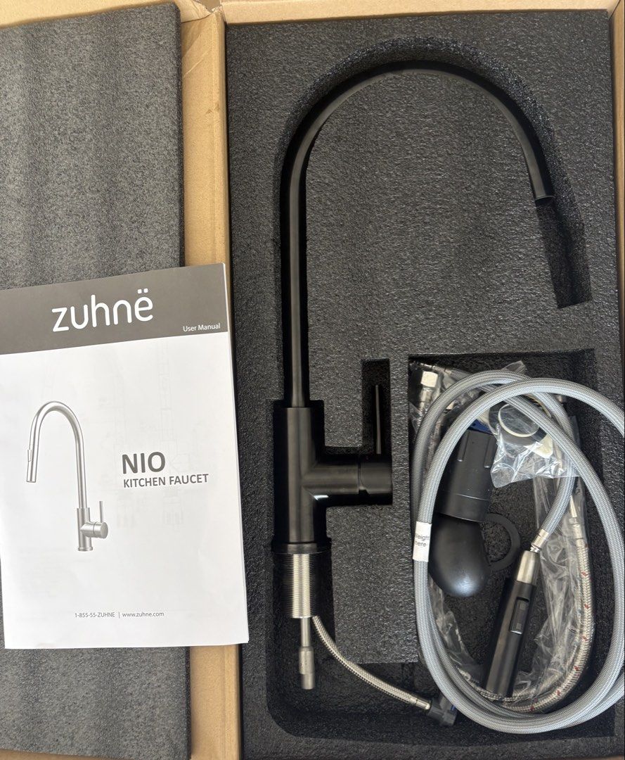Zuhne NIO Kitchen Faucet - Black