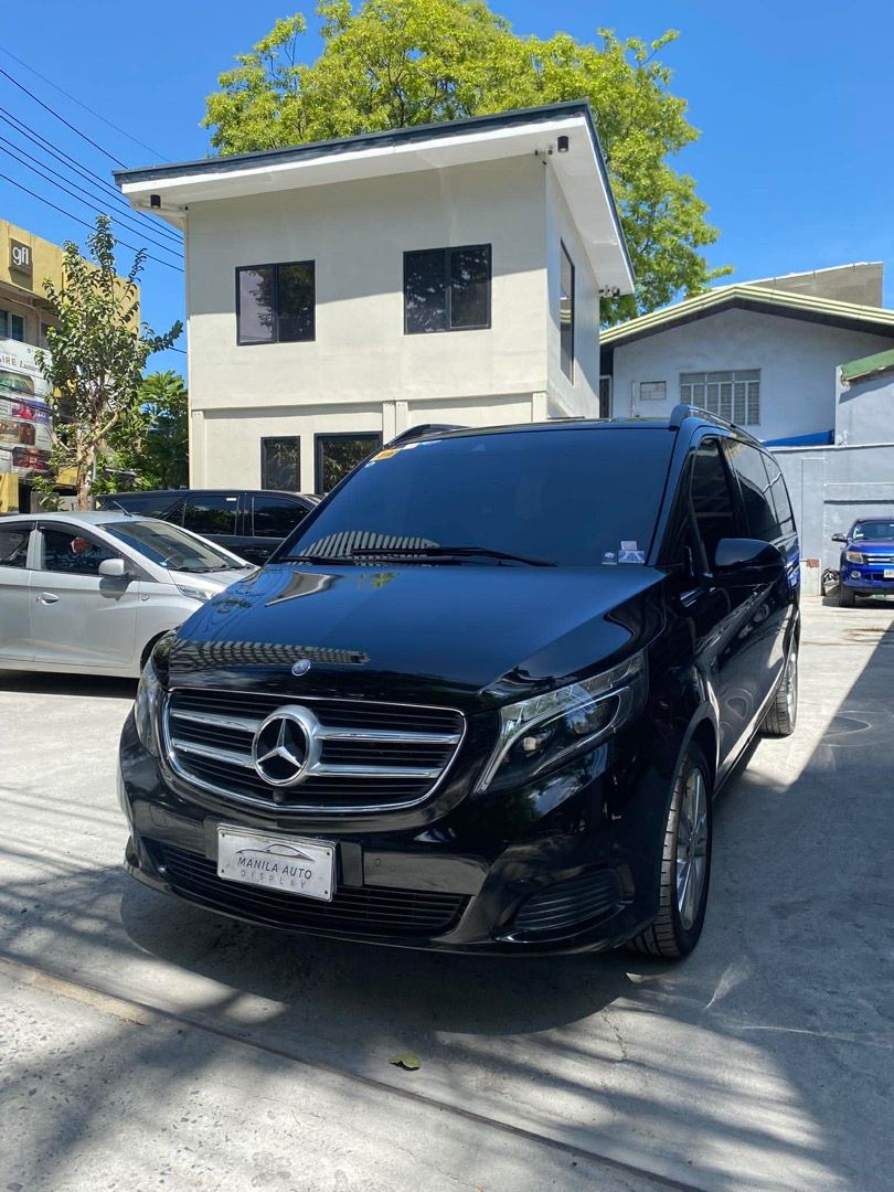 2017 Mercedes-Benz V-Class V220d (Category: Used Cars) located in Pasig City. Submitted by mad_cars (Listing ID 1436520800, Image 3). Description: 2017 MERCEDES BENZ V-CLASS V220D AUTOMATIC TRANSMISSION ₱1,318,000 Obsidian black 1 ending plate 67tkms mileage Diesel engine Automatic Transmission Cold aircon Ready to long drive As-is-where is! By the way, my name is SIR DAVID. Please look for me when you are here. I'll be the one to assist you po :