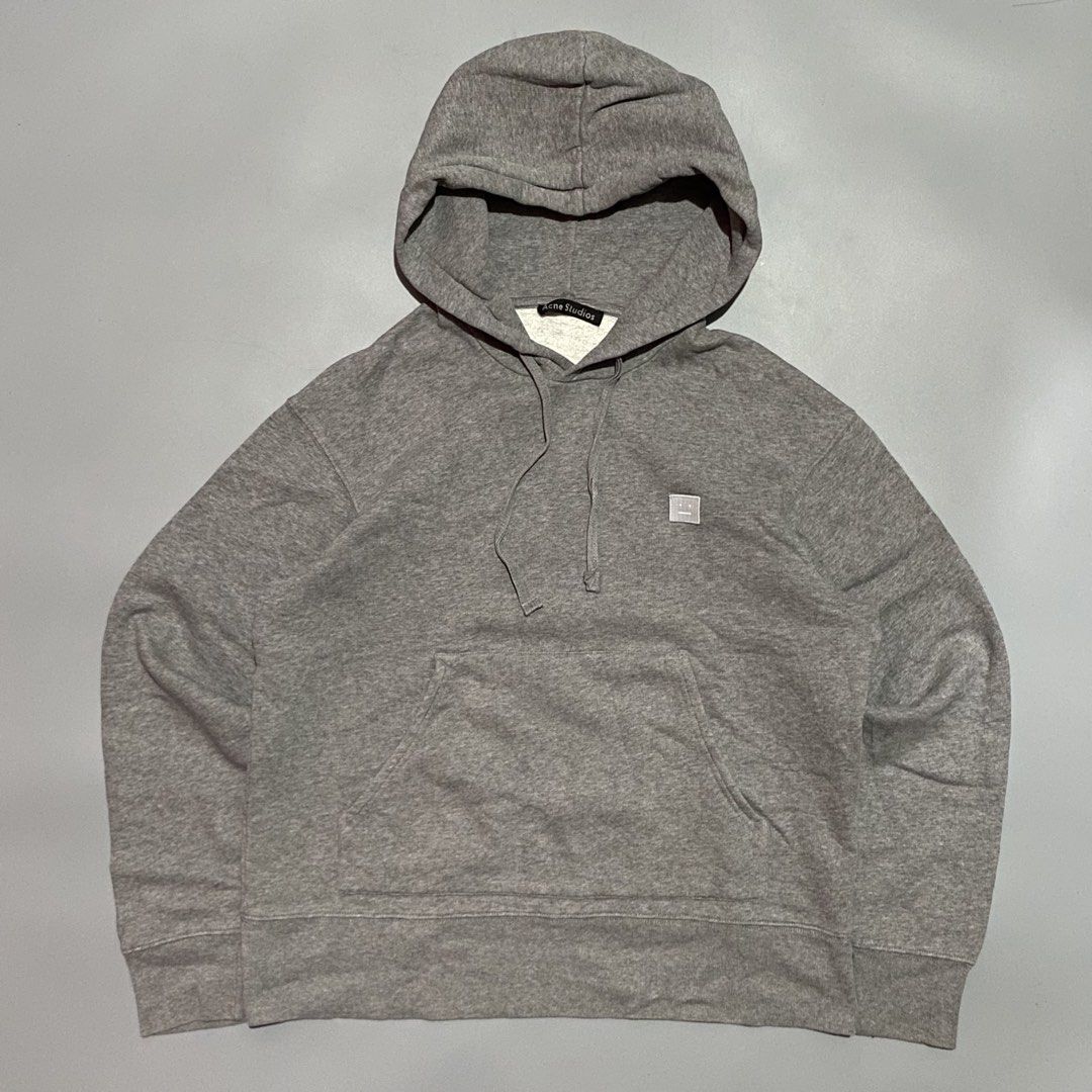 Acne Studio Ferris Face Pull over Hoodie (Category: Coats, Jackets and Outerwear) located in Bacolod City. Submitted by quiarakazelxx (Listing ID 1436588899, Image 1). Description: Size: Xsmall •For womens Width: 21 Length: 25.5 Flaws: None •just a normal sign of used only Pm to purchase📩 .