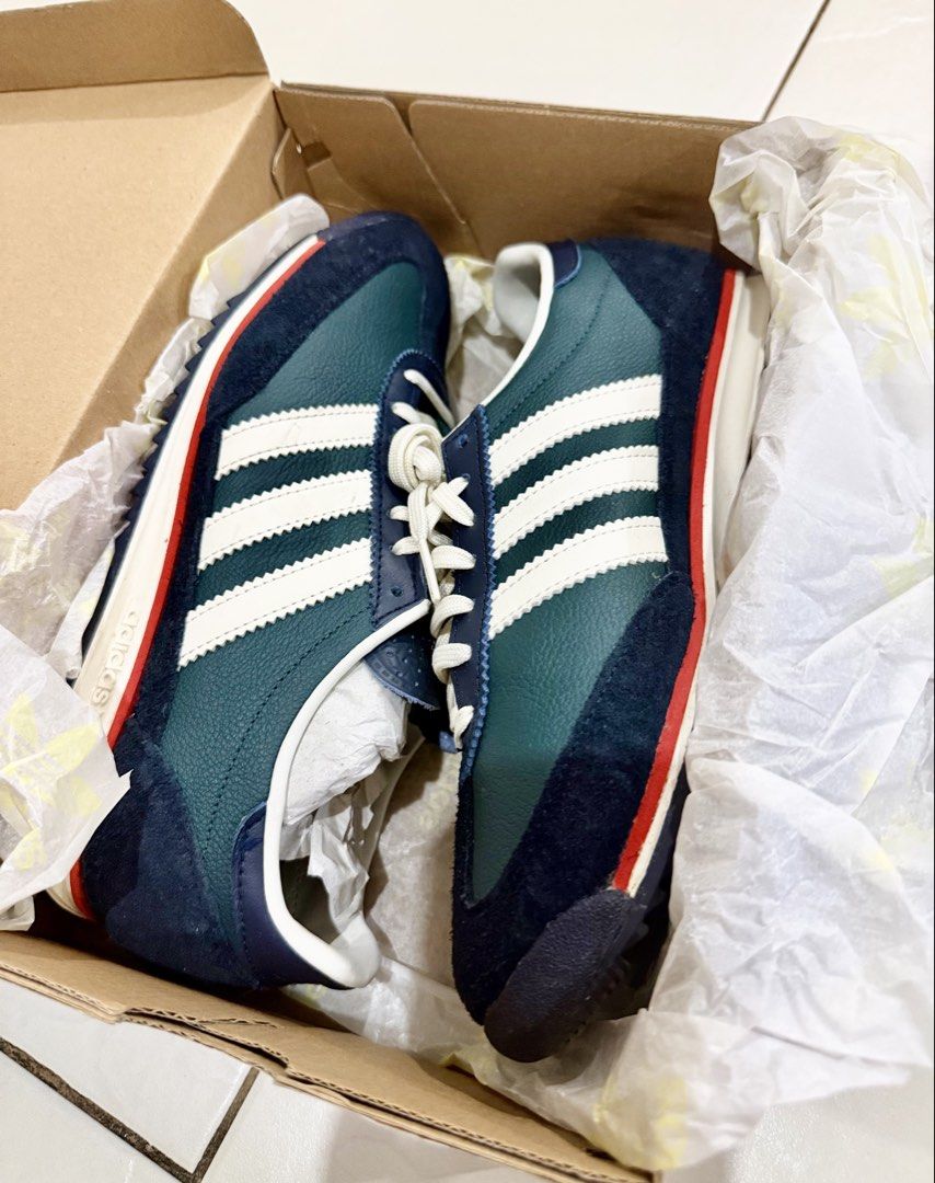 Adidas SL 72 OG W Sneakers (Category: Sneakers) located in Taguig. Submitted by Love2Shop (Listing ID 1436528768, Image 1). Description: Adidas SL 72 OG W sneakers Bought at Php6k / Used twice while travelling For 25cm / 8 US Women’s Black / Green / Navy Blue / White with red lining .