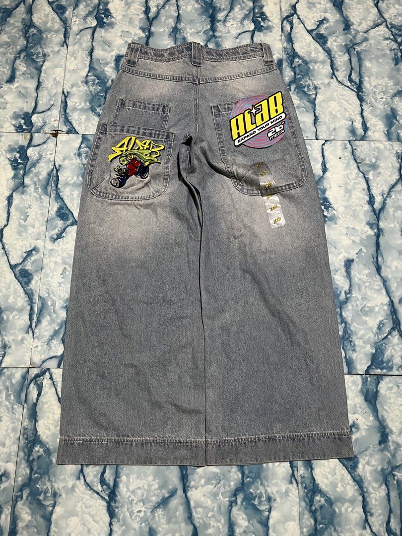a.lab Mega Rave Light Wash Baggy Pants (Category: Jeans) located in Cagayan de Oro. Submitted by yuichinnie (Listing ID 1436624681, Image 1). Description: ALAB Mega Rave Light Wash Baggy Pants Waist: 31-32 Length: 43 Thigh: 14 Hem: 12.5 Issue: button (can be seen on the photo) Tags: JNCO, ECKO, SouthPole, Fubu, 2000s, Baggy, Y2k.