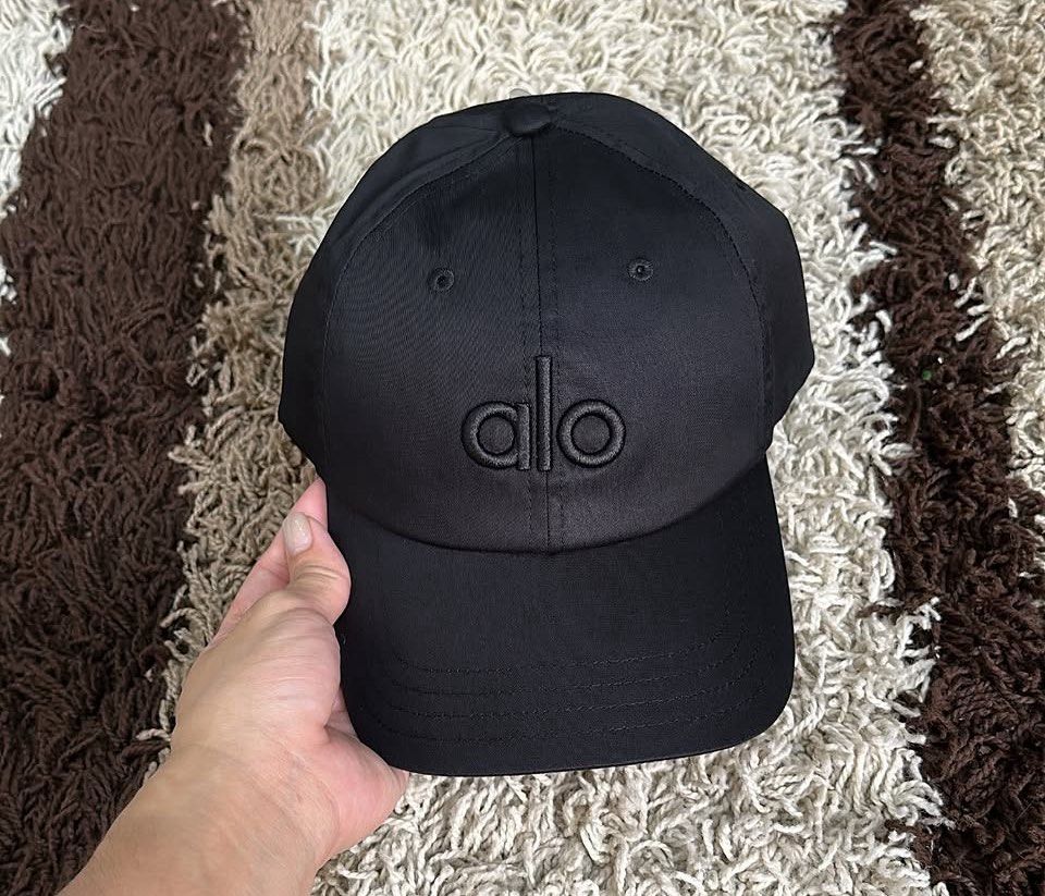 Alo Cap (Category: Caps & Hats) located in Manila. Submitted by stopshop26 (Listing ID 1436481421, Image 1). Description: For pre-order 2 weeks ETA 50% dp to process order Brand new and original.