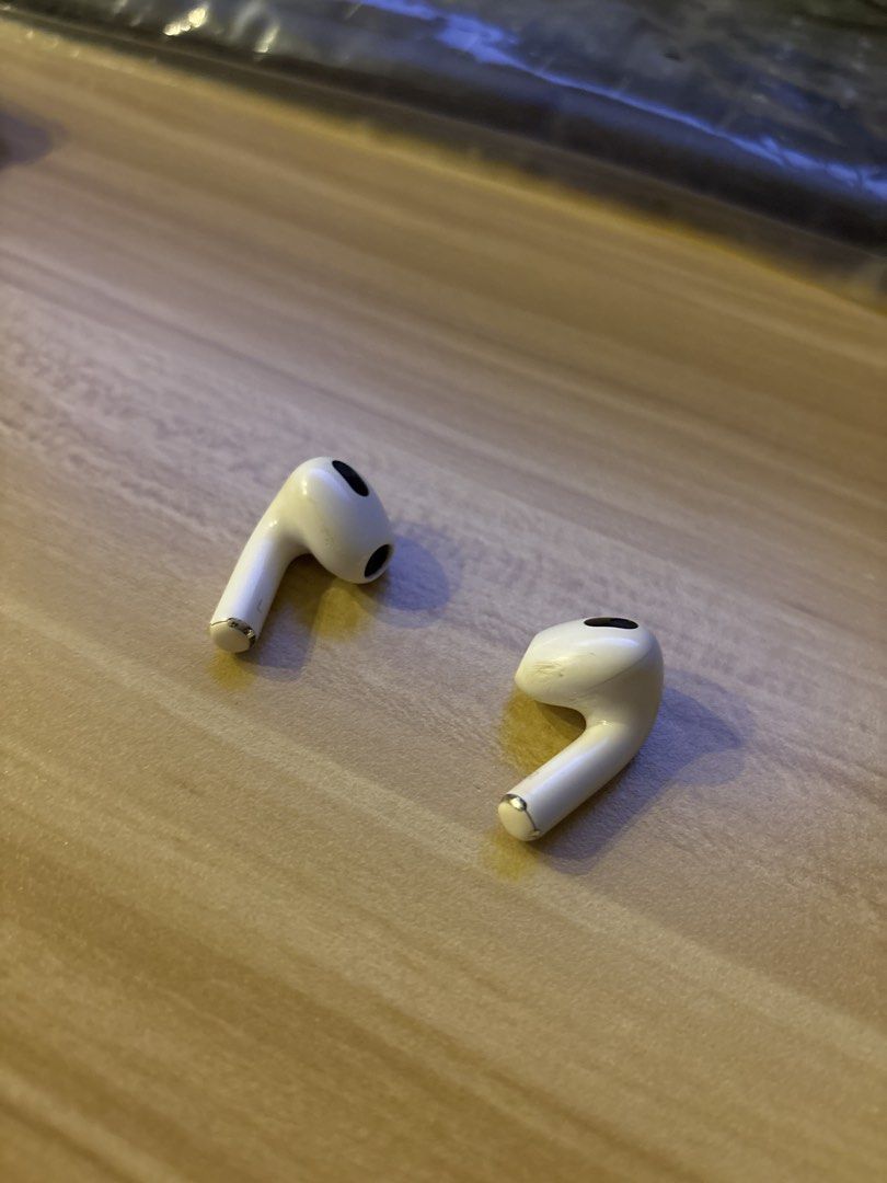 Apple AirPods 3rd Generation - White447795626676725760