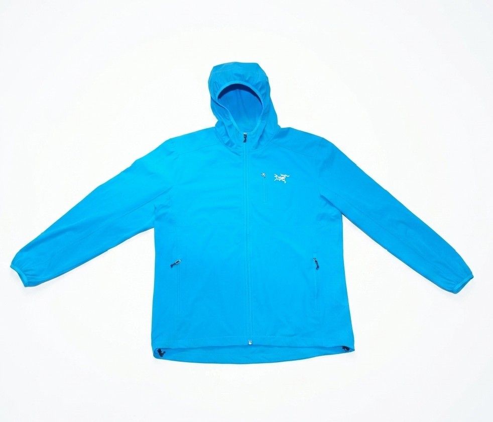 ARC'TERYX (Category: Coats, Jackets and Outerwear) located in Valenzuela. Submitted by alignment_label (Listing ID 1436499953, Image 3). Description: ARC'TERYX INCENDO HOODIE RUNNING JACKET SIZE XXL ON TAG W - 23.5 L - 28 by 30 COLOR RATE: 9.5/10 CONDITION: 9.5/10 COLOR MAY VARY DUE LIGHTING COMPLETE TAGS ✅✅✅ NO ISSUE PRICE: 300 + SF NEGOTIABLE PAYMENT OPTION: GCASH ONLY SHIPPING OPTION: - SHIP VIA JNT - LALAMOVE, PLEASE BOOK VIA LALAMOVE YOURSEL