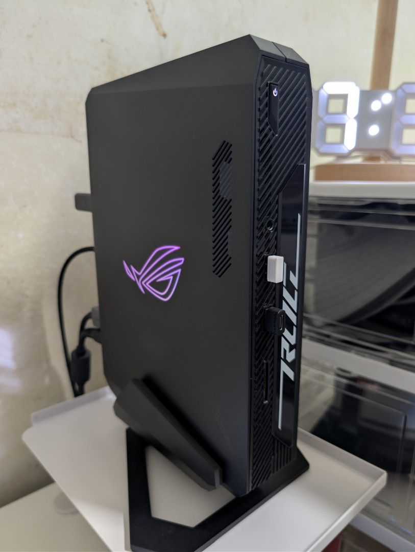 ASUS ROG NUC 970 RTX 4070447688208978421760
