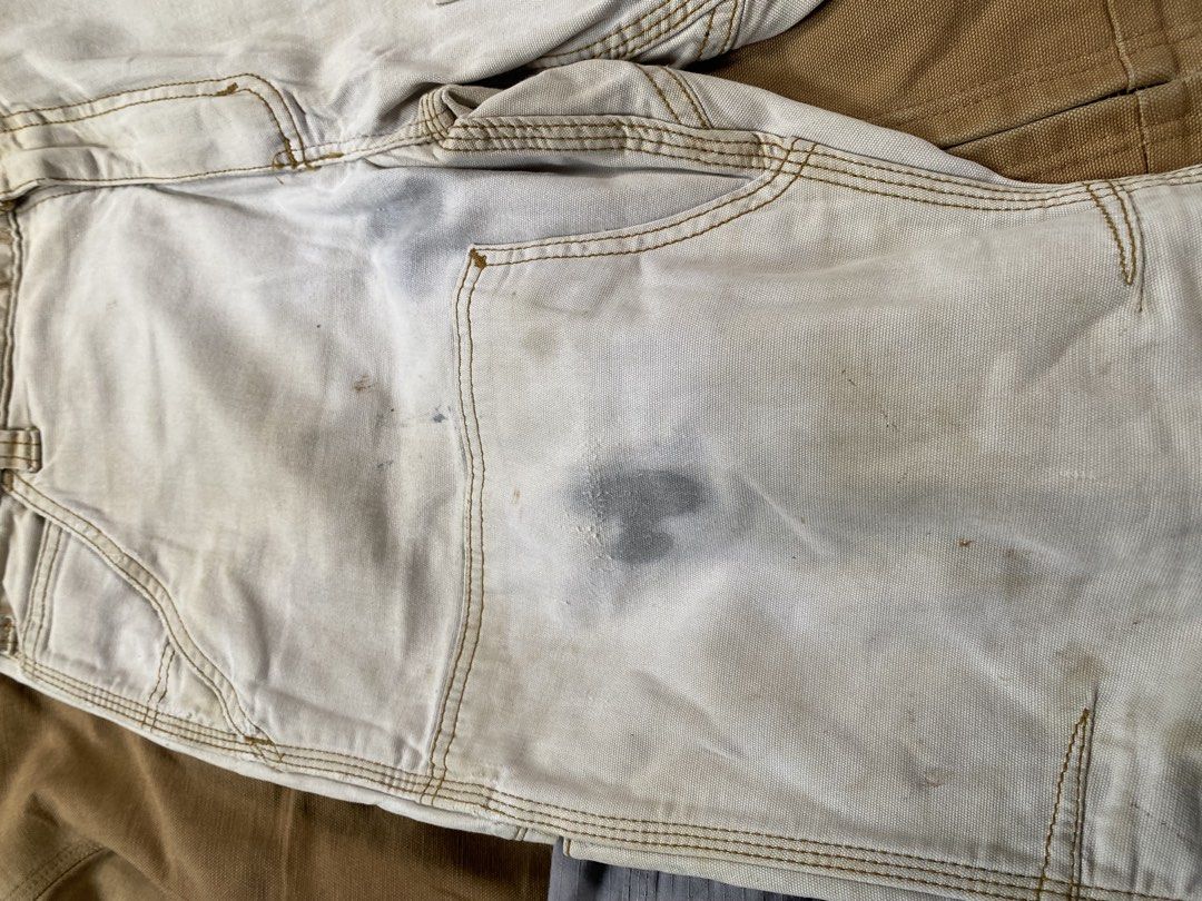 AUTHENTIC CARHARTT DOUBLE KNEE BRN (Category: Jeans) located in Bulacan. Submitted by downtown_nostalgic_gallery (Listing ID 1436490558, Image 3). Description: .