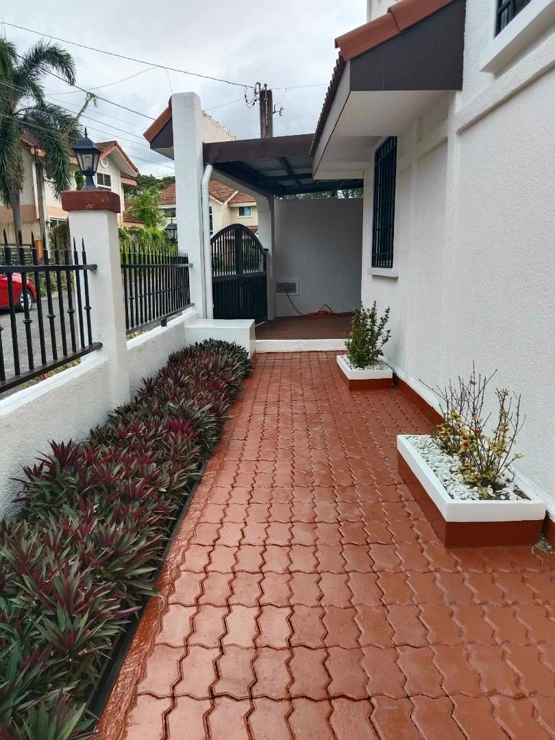 Avida Cavite house for Rent (Category: House & Lot) located in Cavite. Submitted by sophiayudequina (Listing ID 1431878054, Image 2). Description: 👉Avida Settings Cavite house for Rent ₱50,000 per month 5BR 4cr with parking area ( 2 to 3) 👉Rental Term: 2 months advance 1 month deposit then 1 yr contract (renewable) 👉Village Amenities: Swimming pool 24/7 security Clubhouse Basketball courts Playgrounds Shuttle service 👉Sophia 09265740431.